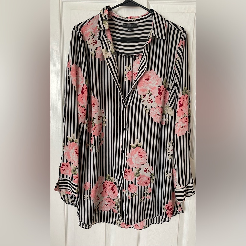 Bold Elements Black & White Striped Button-Down Blouse With Floral Print Size 0X